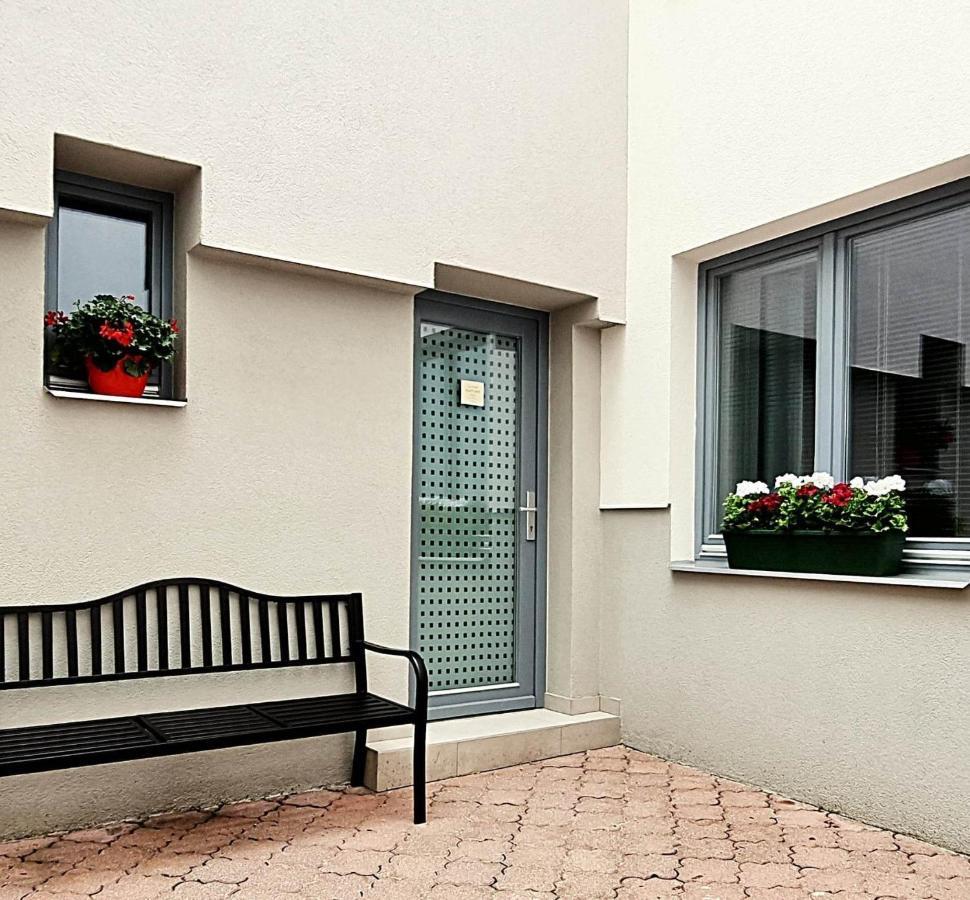 Apartman Zlaty Kriz Pisek  Exterior photo